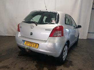 Toyota Yaris Yaris II (P9) Hatchback 1.3 16V VVT-i (2SZFE) [64kW]  (08-2005/11-2010=
) picture 5