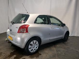 Toyota Yaris Yaris II (P9) Hatchback 1.3 16V VVT-i (2SZFE) [64kW]  (08-2005/11-2010=
) picture 6