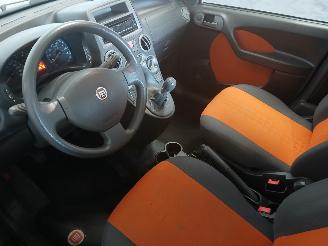 Fiat Panda Panda (169) Hatchback 1.2 Fire (188.A.4000) [44kW]  (09-2003/12-2009) picture 12