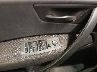 BMW X3 X3 (E83) SUV 3.0i xDrive 24V (M54-B30(306S3)) [170kW]  (09-2003/07-200=
6) picture 13