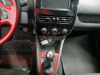 Renault Clio Clio IV (5R) Hatchback 5-drs 0.9 Energy TCE 90 12V (H4B-400(H4B-A4)) [=
66kW]  (11-2012/08-2021) picture 17