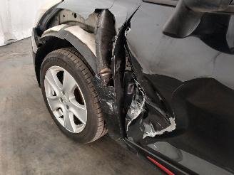 Renault Clio Clio IV (5R) Hatchback 5-drs 0.9 Energy TCE 90 12V (H4B-400(H4B-A4)) [=
66kW]  (11-2012/08-2021) picture 22