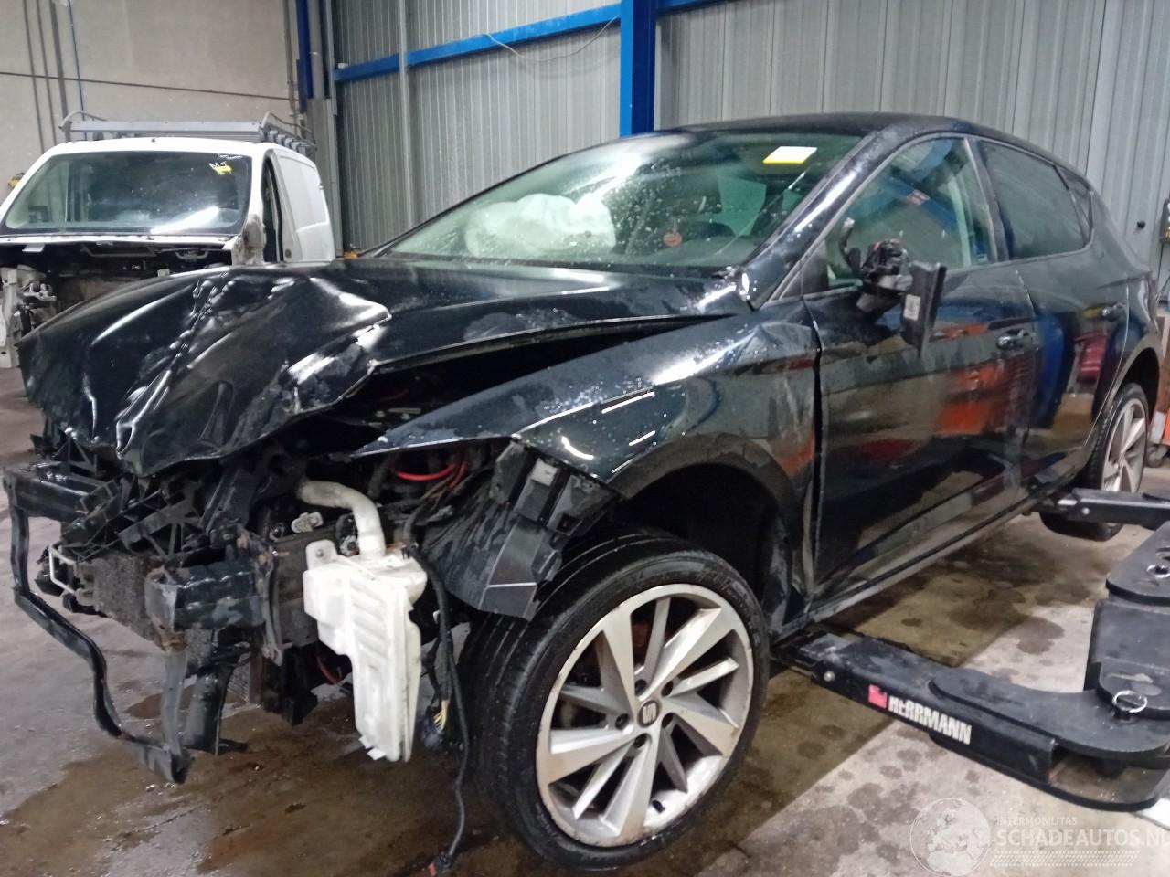 Seat Leon Leon (5FB) Hatchback 5-drs 1.4 TSI ACT 16V (CZEA) [110kW]  (05-2014/08=
-2020)