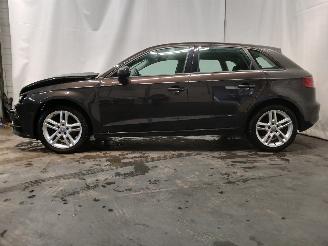 Audi A3 A3 Sportback (8VA/8VF) Hatchback 5-drs 1.2 TFSI 16V (CJZA(Euro 5)) [77=
kW]  (05-2013/03-2020) picture 4