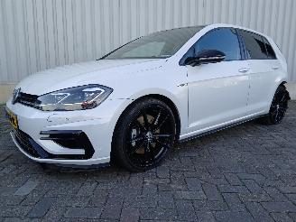 Volkswagen Golf Golf VII (AUA) Hatchback 2.0 R 4Motion 16V (DNUE) [221kW]  (11-2013/08=
-2020) picture 3