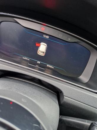 Volkswagen Golf Golf VII (AUA) Hatchback 2.0 R 4Motion 16V (DNUE) [221kW]  (11-2013/08=
-2020) picture 2