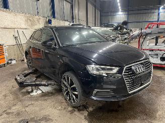 Audi A3 A3 Sportback (8VA/8VF) Hatchback 5-drs 1.4 TFSI 16V e-tron (CUKB(Euro =
6)) [110kW]  (05-2014/10-2020) picture 2