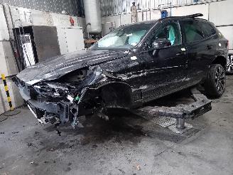 Vrakbiler auto Volvo Xc-60 XC60 II (UZ) SUV 2.0 T6 16V Plug-in Hybrid AWD (B4204T46) [250kW]  (04=
-2021/...) 2021/0
