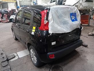 Fiat Panda Panda/Pandina (312) Hatchback 0.9 TwinAir Turbo 85 (312.A.2000) [63kW]=
  (02-2012/...) picture 4