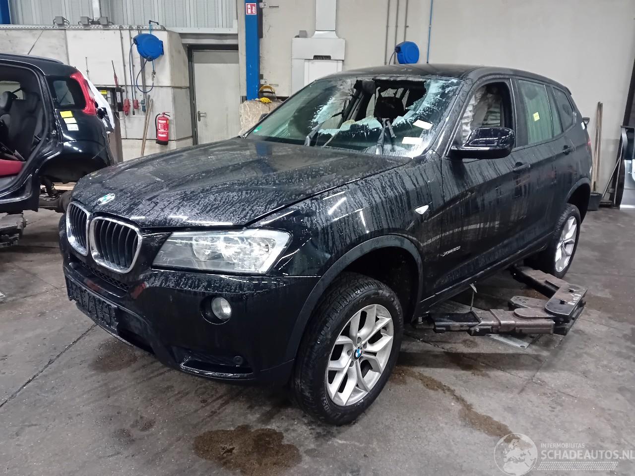 BMW X3 X3 (F25) SUV xDrive 20i 2.0 16V Twin Power Turbo (N20-B20A) [135kW]  (=
10-2011/08-2017)