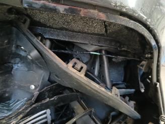 BMW X1 X1 (F48) SUV sDrive 18i 1.5 12V TwinPower Turbo (B38-A15A) [103kW]  (0=
7-2017/06-2022) picture 29