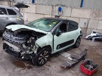 Salvage car Citroën C3 C3 (SX/SW) Hatchback 1.2 Vti 12V PureTech (EB2F(HMZ)) [60kW]  (07-2016=
/...) 2016/12
