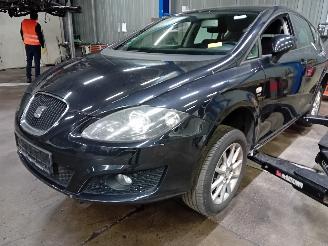 disassembly passenger cars Seat Leon Leon (1P1) Hatchback 5-drs 1.2 TSI (CBZB) [77kW]  (02-2010/12-2012) 2011/4