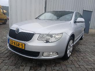 Unfallwagen Skoda Superb Superb (3TAA) Hatchback 1.8 TSI 16V (BZB) [118kW]  (03-2008/05-2015) 2009/11