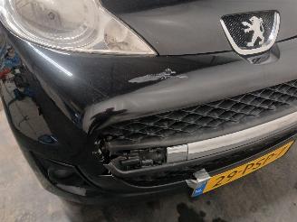 Peugeot 107 107 Hatchback 1.0 12V (384F(1KR)) [50kW]  (06-2005/05-2014) picture 17