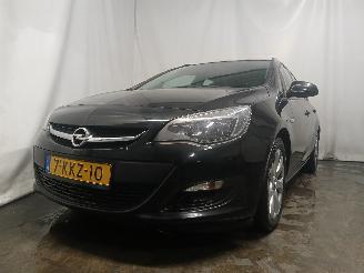 Avarii autoturisme Opel Astra Astra J Sports Tourer (PD8/PE8/PF8) Combi 1.7 CDTi 16V (A17DTE(Euro 5)=
) [81kW]  (10-2010/10-2015) 2013/5
