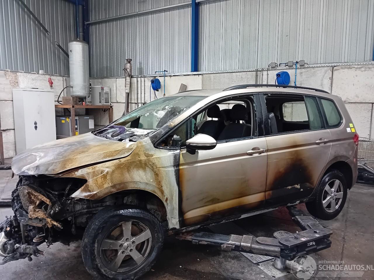 Volkswagen Touran Touran (5T1) MPV 1.6 TDI SCR BlueMotion Technology (DGDA) [85kW]  (05-=
2016/12-2021)