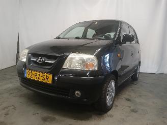 damaged passenger cars Hyundai Atos Atos Hatchback 1.1 12V (G4HG) [46kW]  (01-1997/12-2008) 2005/10