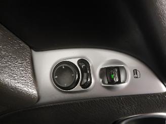 Jeep Cherokee Cherokee/Liberty (KJ) Terreinwagen 3.7 V6 24V (EKG) [155kW]  (09-2001/=
01-2008) picture 13