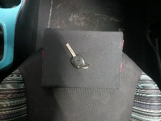 Citroën C1 C1 Hatchback 1.2 PureTech 82 12V (EB2D(HMT)) [60kW]  (04-2014/04-2018)= picture 19