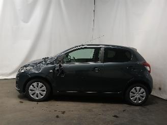 Peugeot 108 108 Hatchback 1.0 12V (1KRFE(CFB)) [51kW]  (05-2014/...) picture 4