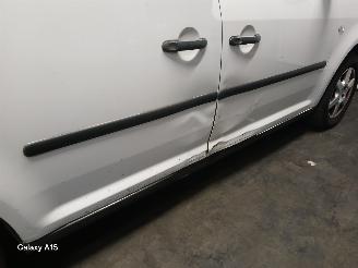 Volkswagen Caddy Caddy III (2KA,2KH,2CA,2CH) Van 1.4 16V (BCA) [55kW]  (03-2004/05-2006=
) picture 15