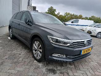 Volkswagen Passat Passat Variant (3G5) Combi 1.5 TSI 16V (DADA) [110kW]  (08-2018/03-202=
4) picture 6
