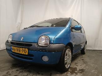 Vaurioauto  passenger cars Renault Twingo Twingo (C06) Hatchback 3-drs 1.2 16V (D4F-708) [55kW]  (10-2003/05-200=
7) 2005/1