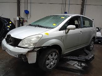 Sloopauto Toyota Corolla Corolla Verso (R10/11) MPV 1.8 16V VVT-i (1ZZFE) [95kW]  (04-2004/03-2=
009) 2005/1