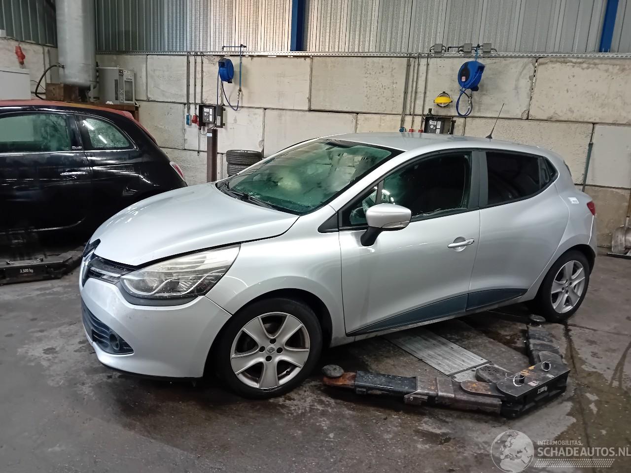 Renault Clio Clio IV (5R) Hatchback 5-drs 0.9 Energy TCE 90 12V (H4B-400(H4B-A4)) [=
66kW]  (11-2012/08-2021)