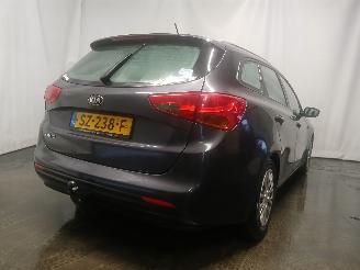Kia Cee d Cee'd Sportswagon (JDC5) Combi 1.4i CVVT 16V (G4FA) [73kW]  (09-2012/1=
2-2018) picture 5