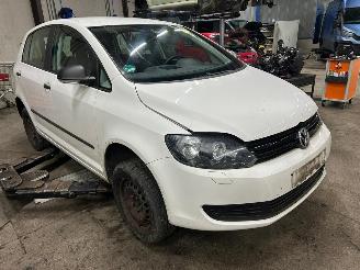 Volkswagen Golf Golf Plus (5M1/1KP) MPV 1.2 TSI BlueMOTION (CBZB) [77kW]  (11-2009/12-=
2013) picture 2