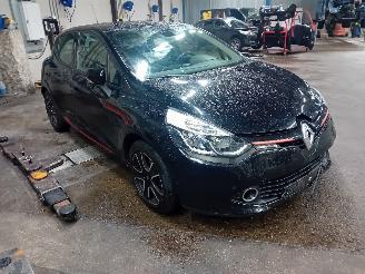 Renault Clio Clio IV (5R) Hatchback 5-drs 0.9 Energy TCE 90 12V (H4B-400(H4B-A4)) [=
66kW]  (11-2012/08-2021) picture 2