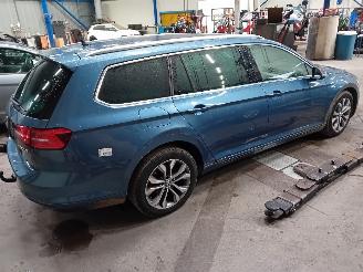 Volkswagen Passat Passat Variant (3G5) Combi 1.6 TDI 16V (DCXA) [88kW]  (08-2014/11-2020=
) picture 3