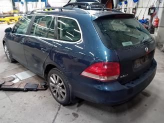 Volkswagen Golf Golf V Variant (1K5) Combi 2.0 TDI 16V (BKD) [103kW]  (06-2007/07-2009=
) picture 4