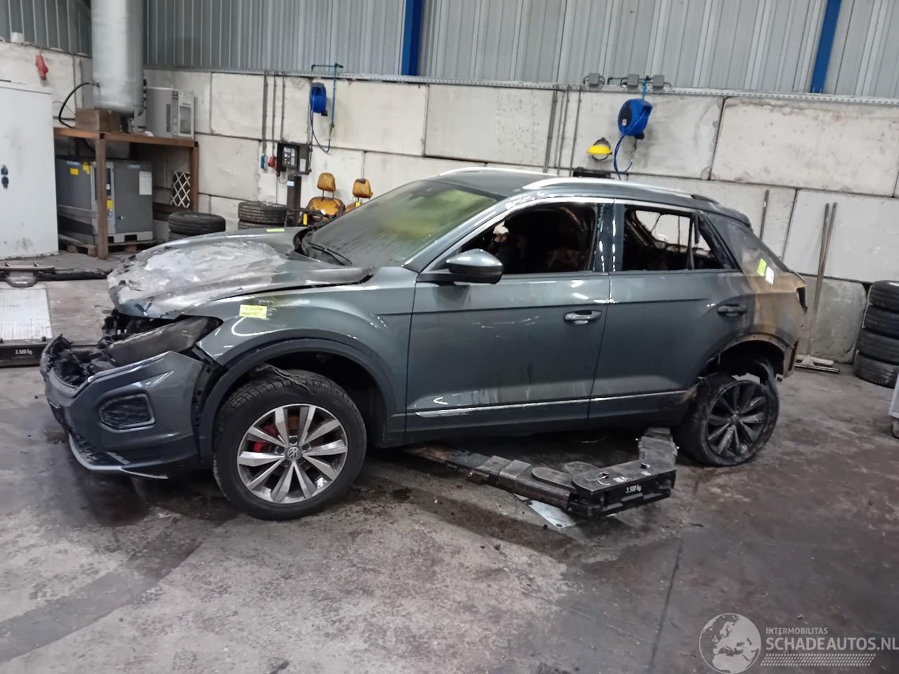 Volkswagen T-Roc T-Roc I SUV 1.0 TSI 12V BlueMotion (CHZJ) [85kW]  (07-2017/11-2020)