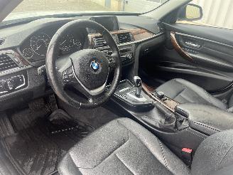 BMW 3-serie 3 serie (F30) Sedan 320i 2.0 16V (N20-B20A) [180kW]  (11-2011/10-2018)= picture 13