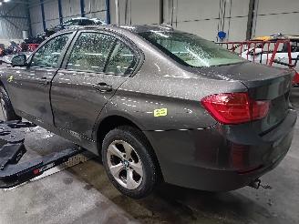 BMW 3-serie 3 serie (F30) Sedan 320d 2.0 16V EfficientDynamicsEdition (N47-D20C) [=
120kW]  (11-2011/10-2018) picture 4