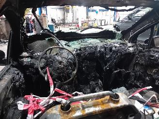 Peugeot 2008 2008 (CU) MPV 1.2 12V e-THP PureTech 110 (EB2DT(HNZ)) [81kW]  (01-2015=
/12-2019) picture 5