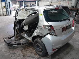 Toyota Yaris Yaris III (P13) Hatchback 1.33 16V Dual VVT-I (1NRFE) [73kW]  (09-2011=
/09-2020) picture 4