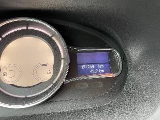 Renault Mégane Megane III Grandtour (KZ) Combi 5-drs 1.2 16V TCE 115 (H5F-400(H5F-A4)=
) [85kW]  (03-2012/02-2016) picture 2