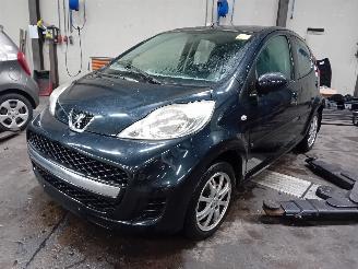 Sloopauto Peugeot 107 107 Hatchback 1.0 12V (384F(1KR)) [50kW]  (06-2005/05-2014) 2011/6