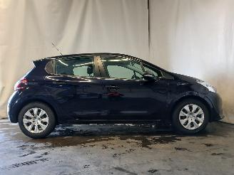 Peugeot 208 208 I (CA/CC/CK/CL) Hatchback 1.0 Vti 12V PureTech (EB0(ZMZ)) [50kW]  =
(03-2012/12-2019) picture 7