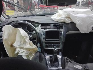 Volkswagen Golf Golf VII (AUA) Hatchback 1.6 TDI BlueMotion 16V (CRKB) [81kW]  (01-201=
3/03-2020) picture 5