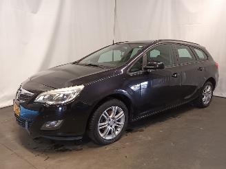 Opel Astra Astra J Sports Tourer (PD8/PE8/PF8) Combi 1.4 16V ecoFLEX (A14XER(Euro=
 5)) [74kW]  (10-2010/10-2015) picture 4