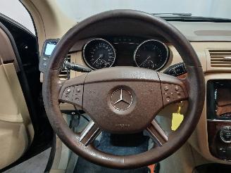 Mercedes R-klasse R (W251) MPV 3.0 320 CDI 24V 4-Matic (OM642.950) [165kW]  (01-2006/07-=
2010) picture 20