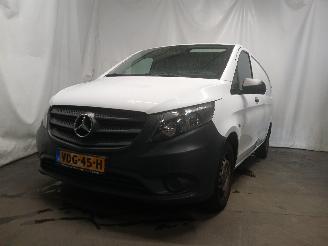 Voiture accidenté Mercedes Vito Vito (447.6) Van 1.7 110 CDI 16V (OM622.851(R9N)) [75kW]  (09-2019/...=
) 2014/12