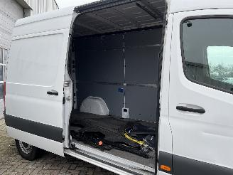 Mercedes  eSprinter 3,5t (907.6/910.6) Van 314 (780.681) [100kW]  (11-2023/...) picture 8
