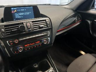 BMW 1-serie 1 serie (F20) Hatchback 5-drs 116i 1.6 16V (N13-B16A) [100kW]  (07-201=
1/02-2015) picture 17