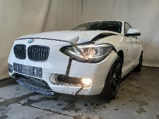 Schadeauto BMW 1-serie 1 serie (F20) Hatchback 5-drs 116i 1.6 16V (N13-B16A) [100kW]  (07-201=
1/02-2015) 2012/4